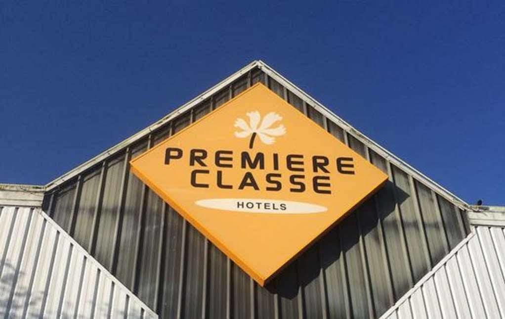 普瑞米尔艾福尔经典酒店 埃夫勒 外观 照片 Premier Classe Hotels logo